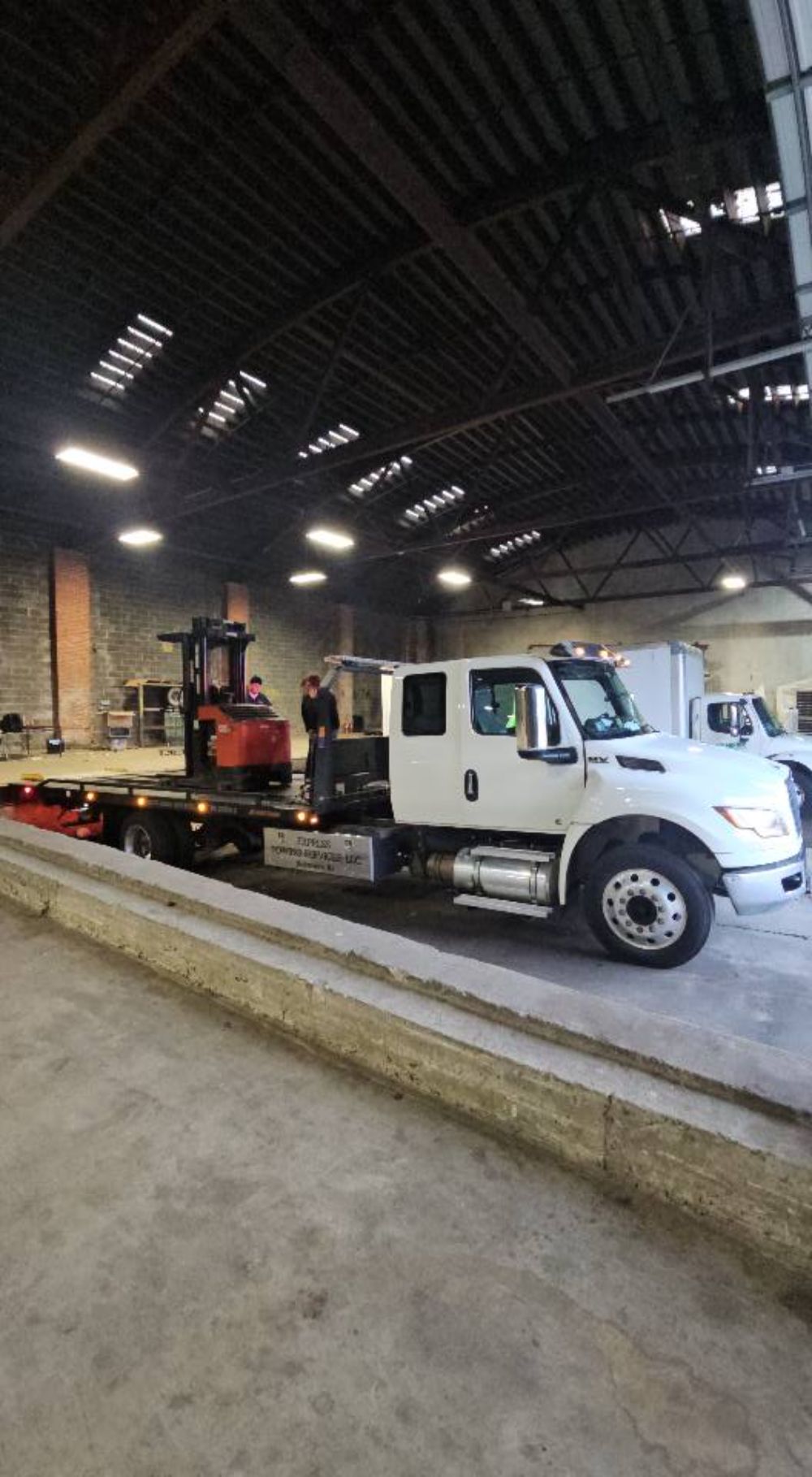 Express Towing Services (11)